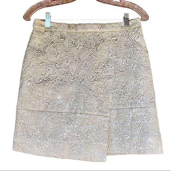 J. CREW Gold Metallic Textured Mini Skirt Size 2